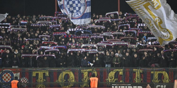 Sportske novosti – Lijepa gesta Torcide uoči velikog derbija, apel svima koji dolaze na Poljud: ‘Grad