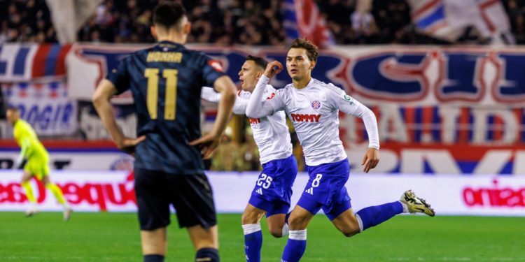 Sportske novosti – ‘Ne sjećam se ovako nemoćnog Dinama. Hajduku je trenutno veći konkurent Rijeka nego što su to Modri’