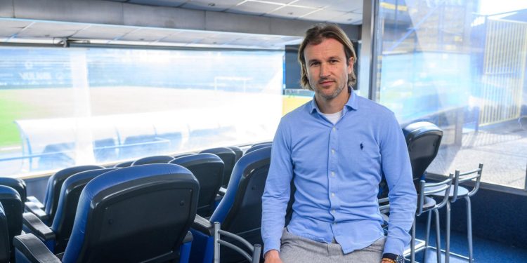 Sportske novosti – ‘Neću dati ostavku! Roster se slagao s trenerom, a neki napadači ne žele doći jer znaju da je Petković prva opcija’