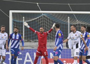 Sportske novosti – Nekad su se borili za Europu, sad igraju ‘derbi začelja’: Stigle i ohrabrujuće vijesti za Carevića