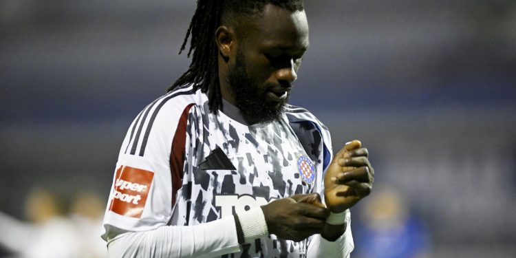 Sportske novosti – Neočekivani junak Splićana donedavno je trpio gnjusne komentare, a sada je kandidat za ‘Hajdučko srce’