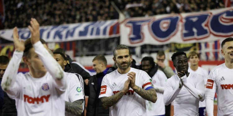 Sportske novosti – ‘Stalno mislim na onu rečenicu kojom se najavljivao Perišić prošle godine. Sad je vrime za titulu!’