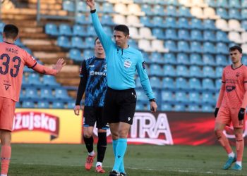 Sportske novosti – Sve veće frustracije na Opus Areni: Ima li Pajač nešto protiv Osijeka i postoji li rješenje?