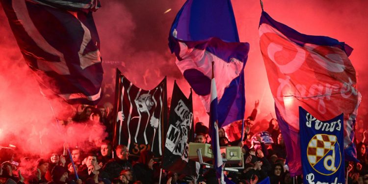 Sportske novosti – UEFA kaznila Dinamo: Morat će platiti paprenu novčanu kaznu, a prijeti im i zatvaranje dijela Sjevera