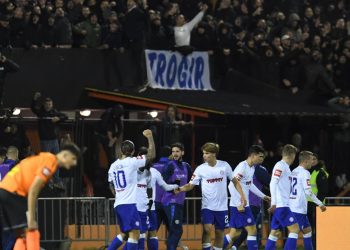 Sportske novosti – VIDEO: Golčina za pamćenje, pogledajte nevjerojatan okret i ‘škarice’ Livaje za vodstvo Hajduka