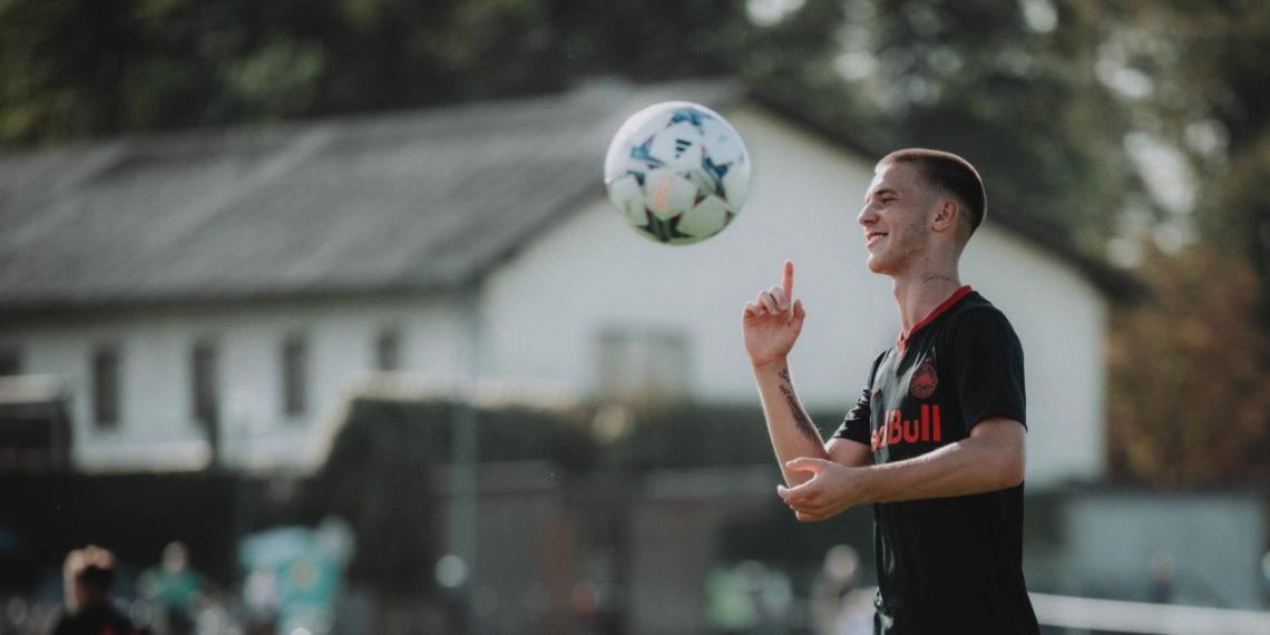 Sportske novosti – VIDEO: Mlada nada Vatrenih briljirala protiv PSG-a, pogledajte gol i asistenciju za rušenje velikana