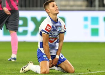 Sportske novosti – Veznjak Osijeka neshvatljivim potezima doveo Coppitellija u probleme. U klub stiže ponuda iz Rusije?