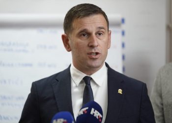 Šuta Puljku: “Marketinški pamflet koji naziva proračunom za 2025. godinu”