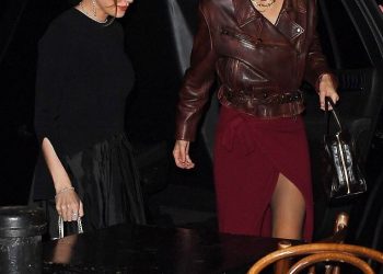 Taylor Swift uživa u ženskoj večeri s Gigi Hadid u NYC-u nakon što je proglašena Spotifyjevom najboljom umjetnicom 2024.