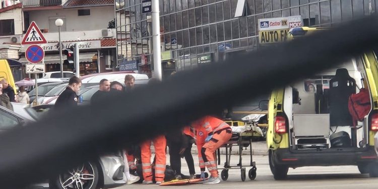 Teška prometna nesreća u Splitu, dvije osobe ozlijeđene