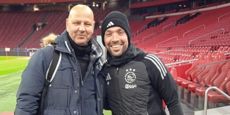 Tko je Francesco Farioli: njegova diploma iz filozofije, Barga i Ajax. Njegova priča