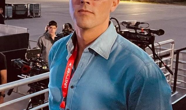 Tko je novi voditelj Weekend Sunrisea koji mijenja Matta Dorana? Predstavljamo Davida Woiwoda