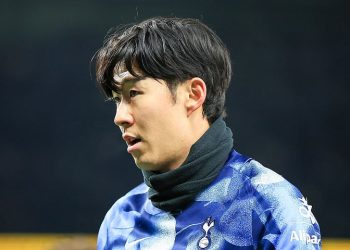 Tottenham protiv Liverpoola – Premier liga: rezultati uživo i ažuriranja dok Ange Postecoglou vjeruje u vratara dok Arne Slot radi samo jednu promjenu za veliki okršaj