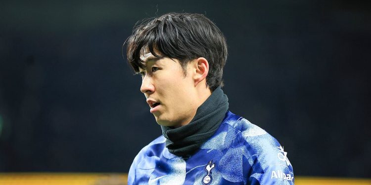 Tottenham protiv Liverpoola – Premier liga: rezultati uživo i ažuriranja dok Ange Postecoglou vjeruje u vratara dok Arne Slot radi samo jednu promjenu za veliki okršaj