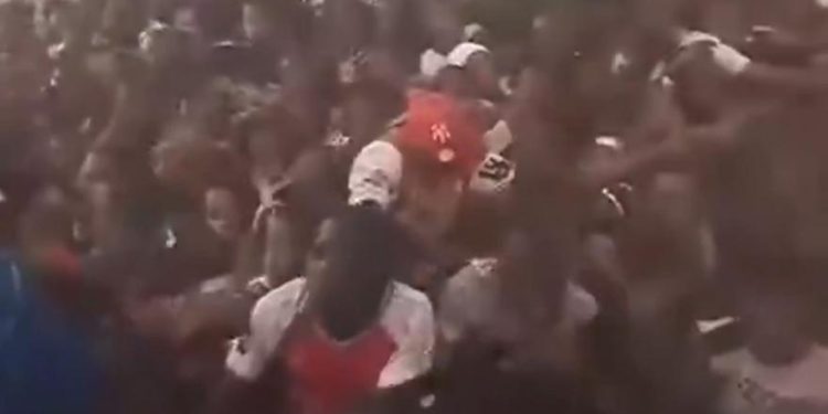 Tragedija u Gvineji, sukobi i smrti tijekom nogometne utakmice