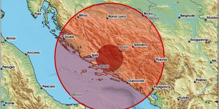 Trese se Dalmacija, čak dva potresa u kratko vrijeme: “Jak udar, kratko zatreslo”