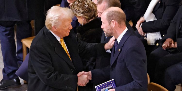 Trump i princ William sjeli su za sastanak u Parizu nakon ceremonije Notre Dame