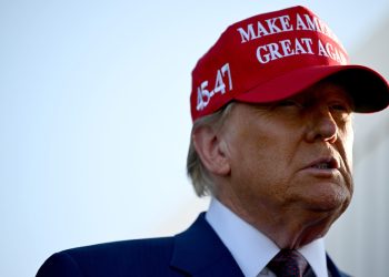 Trump obećava ‘bušiti, dušo, bušiti’ — RT Business News