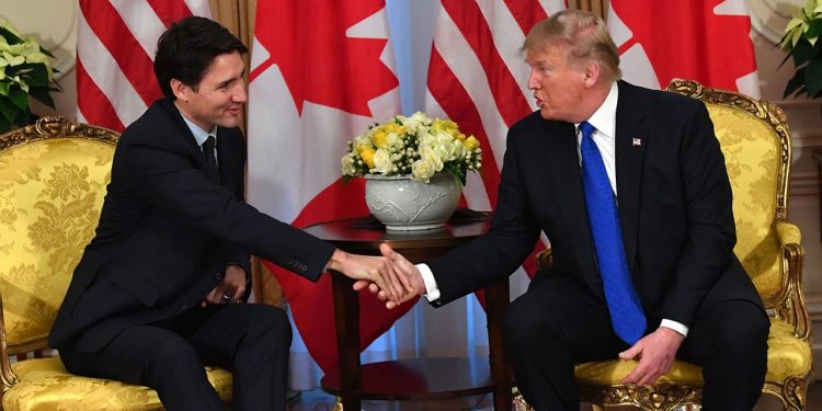 Trump predlaže da Kanada postane 51. država nakon što je Trudeau rekao da će carine ubiti gospodarstvo: izvori