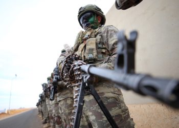 Trumpov saveznik prijeti sankcijama velikoj državi NATO-a — RT World News