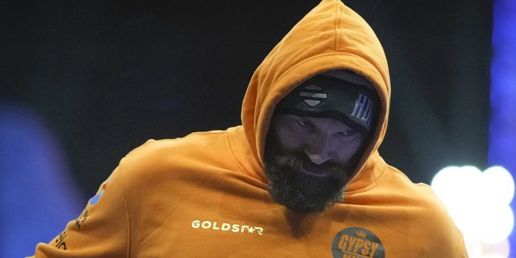 Tyson Fury protiv Oleksandra Usyka tiskovna konferencija UŽIVO: ‘Napravit ću jebenu štetu’, obećava Fury, dok se suočava s prvakom teške kategorije nakon što je izbacio tatu Johna iz svog tima