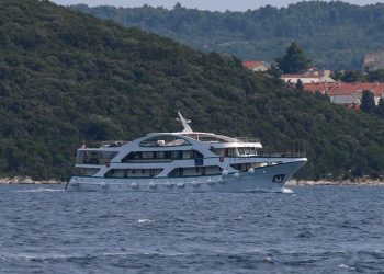 U luci Krilo potonuo brod, pravovremena akcija vatrogasaca spriječila veće ekološke posljedice