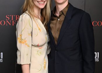 Unutar ‘hippy seoskog imanja’ od 20 hektara Talulah Riley i Thomas Brodie-Sangster dijele s još četiri odrasle osobe i više od 100 životinja