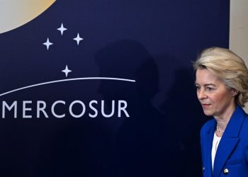 TRESU SE TEMELJI UNIJE Ursuli von der Leyen povučen poziv za otvaranje Notre-Damea | NACIONAL.HR