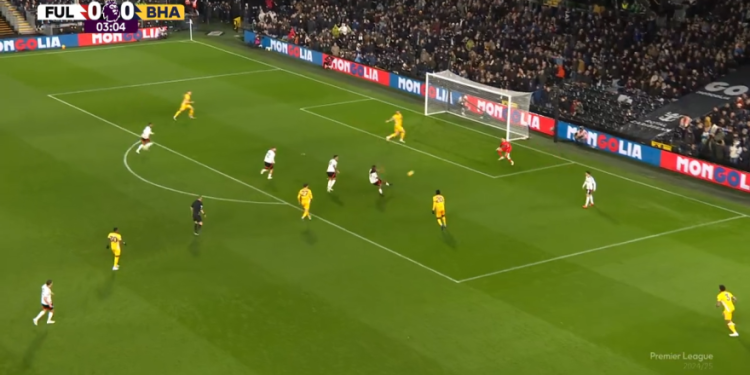 Vratarev omlet: Dodaj loptu protivniku i gol ostaje prazan