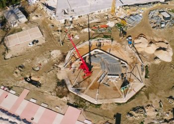 ŽNJAN IZ ZRAKA Započelo postavljanje kupole na amfiteatru