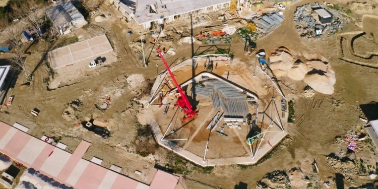 ŽNJAN IZ ZRAKA Započelo postavljanje kupole na amfiteatru