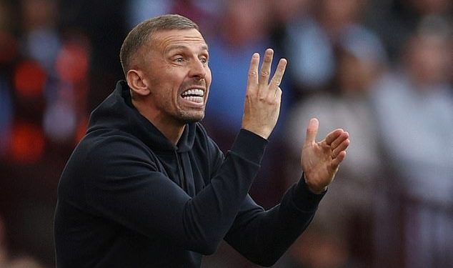 Zapaljivi intenzitet Garyja O’Neila označio ga je kao izvanrednu perspektivu, ali je radio protiv njega u Wolvesima, piše JOE BERNSTEIN