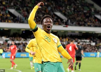 Zašto je zvijezda Socceroosa u usponu Nestory Irankunda uputio šokantan zahtjev da NAPUSTI Bayern München