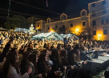 Zbog lošeg vremena Psihomodo Pop odgođen za 19. prosinca – Advent Makarska dobiva udarni vikend