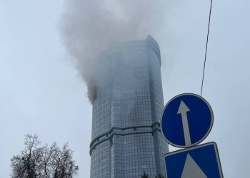 Zelensky kopa vlastiti grob napadima na Rusiju u stilu ‘9/11’ – američki vojni analitičar — RT Rusija i bivši Sovjetski Savez