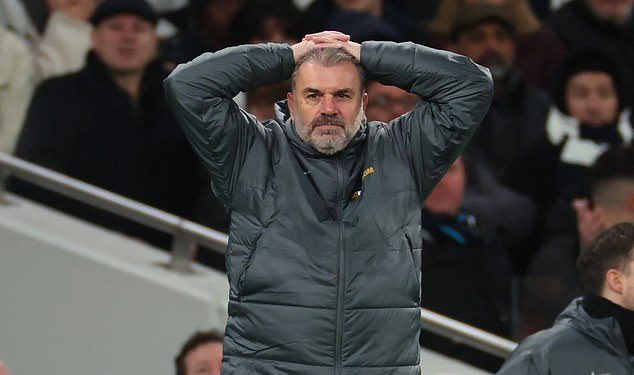 Zvijezda Tottenhama ‘isključena šest tjedana’ u novom udarcu za Angea Postecogloua usred loše forme njegove momčadi