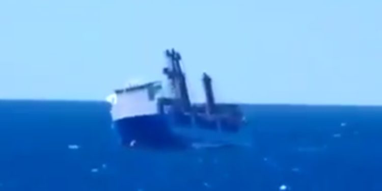 U SREDOZEMLJU Ruski teretni brod potonuo nakon eksplozije, nestala dva člana posade | NACIONAL.HR