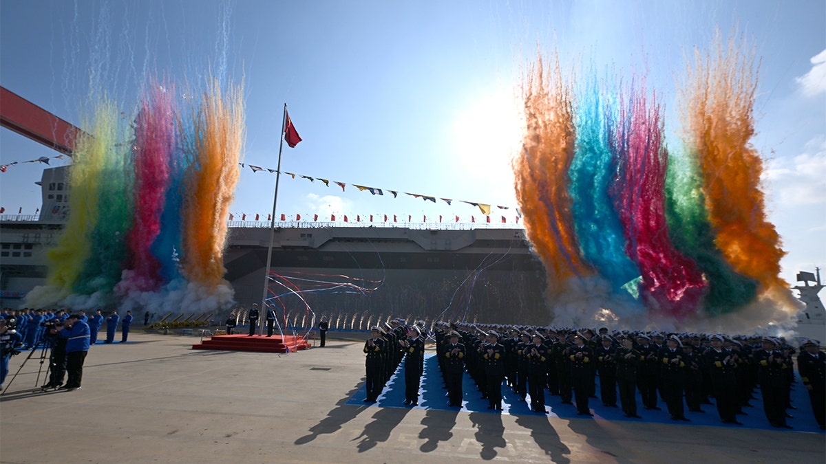 Ceremonija porinuća Sichuana