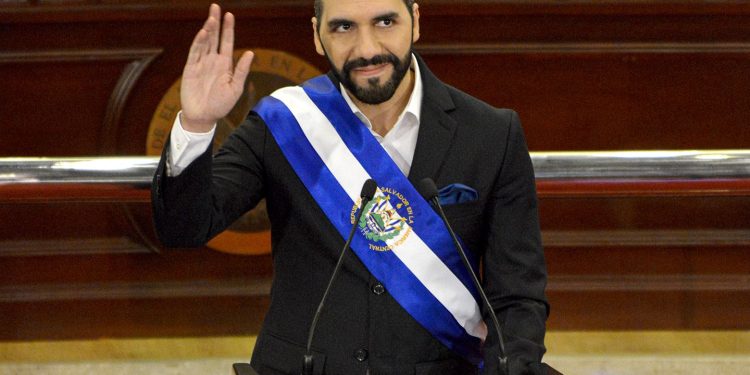 Bukeleov zakon o bitcoinu mogao bi se promijeniti prema novom dogovoru s MMF-om: Financial Times