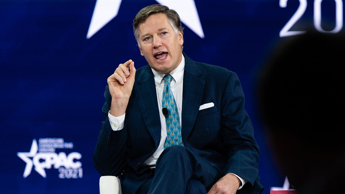 Christopher Landau govori