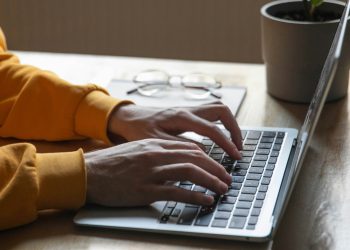 PREVARA Čovjek iz Garešnice izgubio 1595 eura u lažnoj nagradnoj igri | NACIONAL.HR