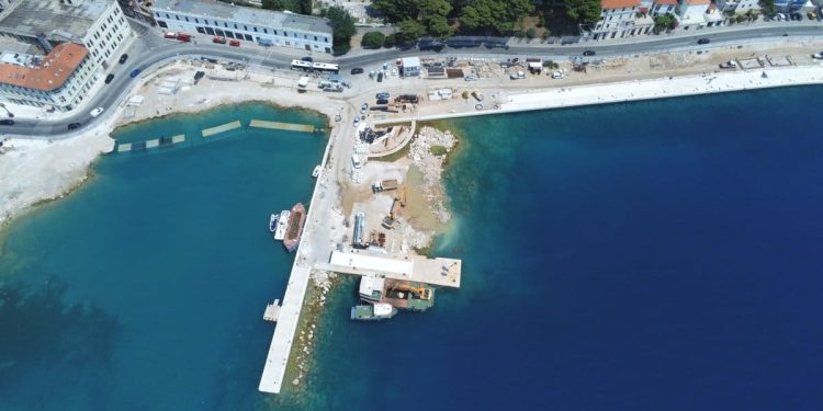 Omiš uskoro dobiva potpuno obnovljenu i moderniziranu luku. Pogledajte ovo, donosimo video
