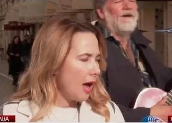 Marija Selak Raspudić se javila uživo iz Splita, pogledajte što se događalo iza nje