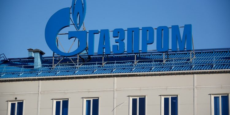 SANKCIJE SAD tvrdi da Rusi koriste profit Naftne industrije Srbije za financiranje rata | NACIONAL.HR