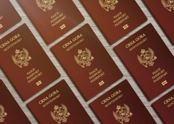 MUKE S PUTOVNICAMA Pitanje dvojnog državljanstva dodatno ‘zakuhalo’ odnose Crne Gore i Srbije | NACIONAL.HR