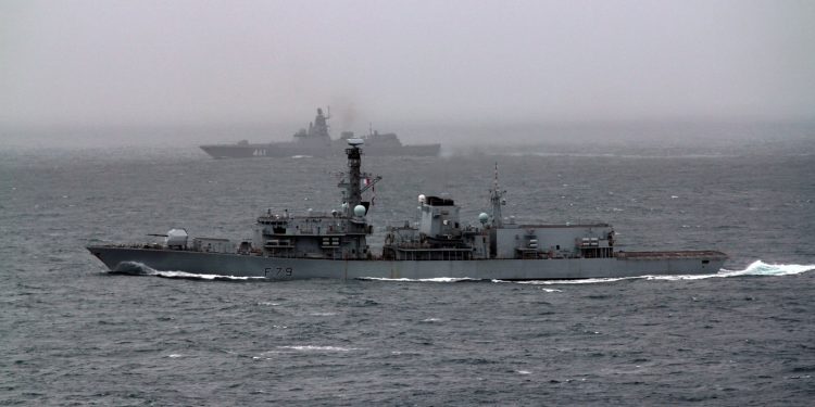 TANKER IZ SJENE Finci zauzeli brod koji je isplovio iz Rusije, kažu da ‘istražuju sabotažu’ | NACIONAL.HR