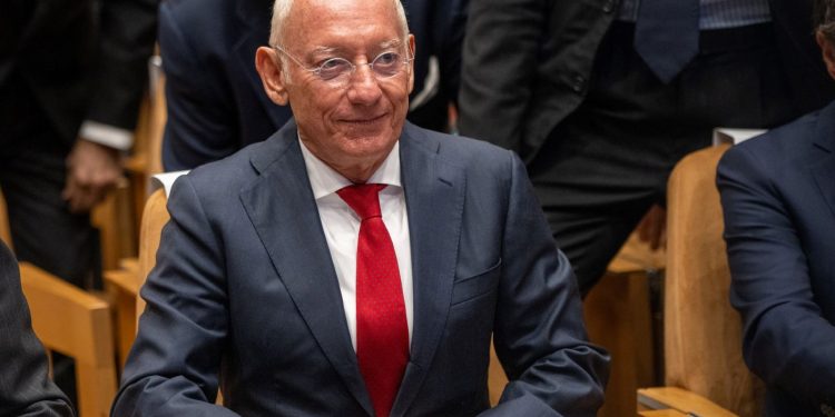 TRAGIČNA SMRT Osnivač poznatog modnog lanca pao u klanac i poginuo | NACIONAL.HR