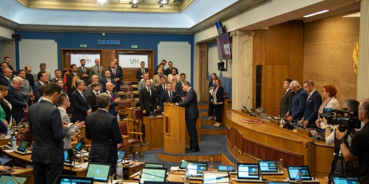 PREKINUTA SJEDNICA Problemi s Ustavnim sudom u Crnoj Gori: Moram ga izvući iz zagrljaja… | NACIONAL.HR