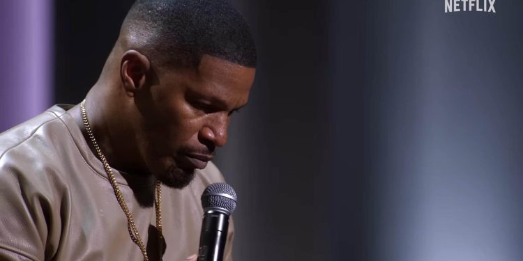 POČELO S GLAVOBOLJOM Jamie Foxx konačno otkrio zbog čega se srušio na snimanju filma i skoro umro | NACIONAL.HR