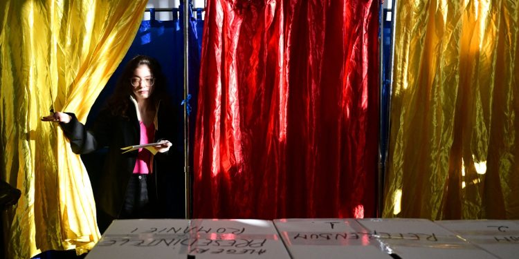 ZBOG HIBRIDNIH NAPADA Vrhovni sud Rumunjske poništio rezultate predsjedničkih izbora, ponovit će se | NACIONAL.HR